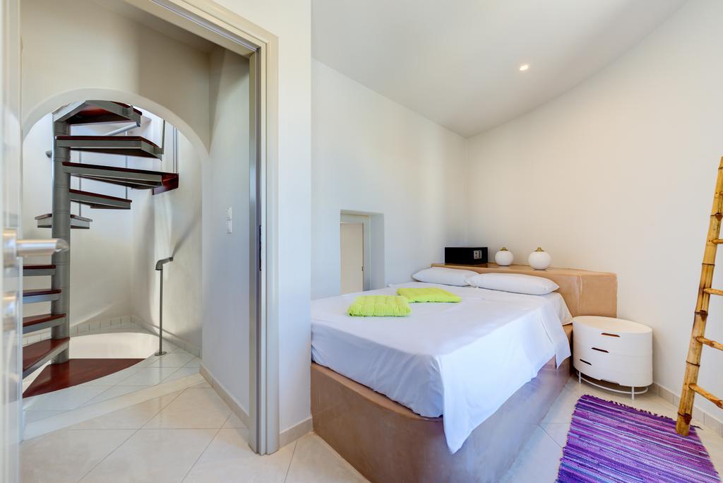 โมโนลิเทีย Apartment คามารี ภายนอก รูปภาพ